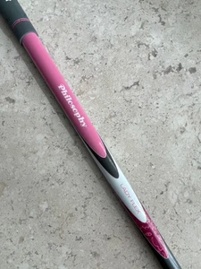 Club de golf para diestros de madera rosa 5i Philosophy para damas de Slazenger - Imagen 1 de 13
