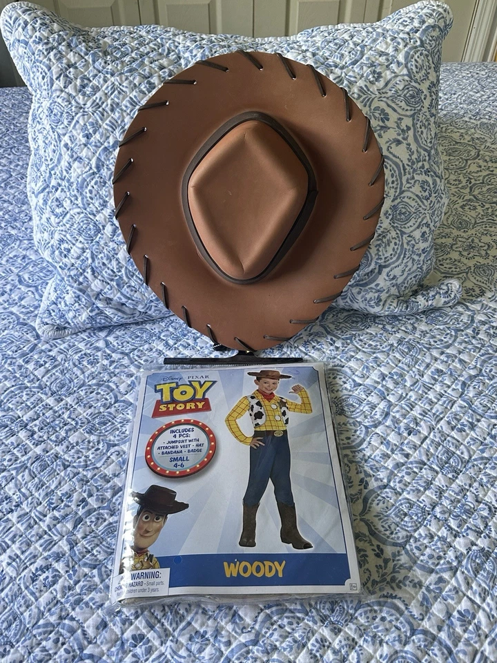 Disney Pixar Toy Story - 4 PCS Woody Size 4-6 Child Small Costume WITH HAT
