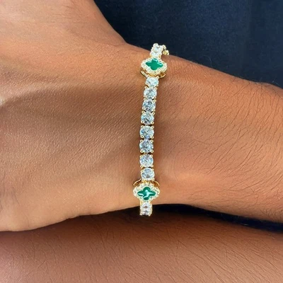 Olive Green Four Leaf Clover Diamond Tennis Bracelet in 18k Gold Chain, VVS - 7” - Image 1 of 4