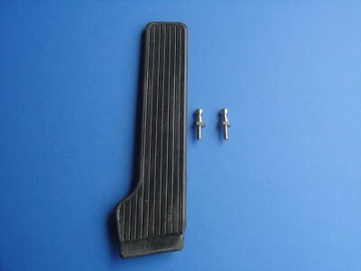 1958-1959-1960-1961-1962-1963 CHEVROLET IMPALA RUBBER GAS PEDAL WITH FLOOR STUDS - Imagem 1 de 2