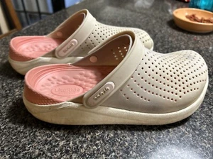 crocs womens 6 Lite Ride Color: Oyster/melon Non Slip Shoes - Picture 1 of 5