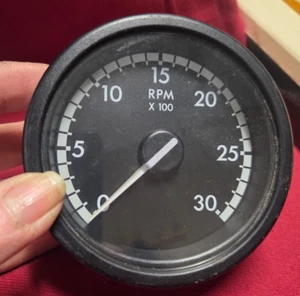 Freightliner  RPM Gauge , A22-63126-001 3 " TACH - Picture 1 of 5