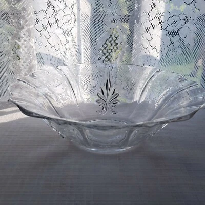 11" FOSTORIA Meadow Rose Clear Flared Bowl Baroque Shape - Image 1 of 3