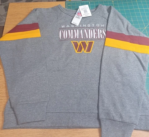 Gray NFL Apparel Womens Washington Commanders Sweatshirt Size 2XL NWT Cover