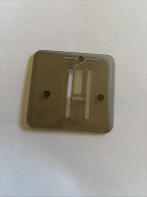 Placa de cubierta de alimentación para perro Janome 2149SX 234 352 353 372 373 405 415 639 Darning Foto 1 de 2