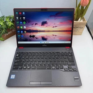 Fujitsu Lifebook U938/S Intel Core i5-7300U 2.6GHz RAM 8GB SSD 128GB Win 10 Pro - Picture 1 of 6