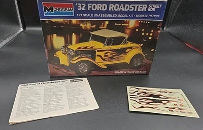 Monogram ‘32 FORD ROADSTER Street Rod 1/24 Model Kit 2718 Instructions & Decals - Image 1 of 3