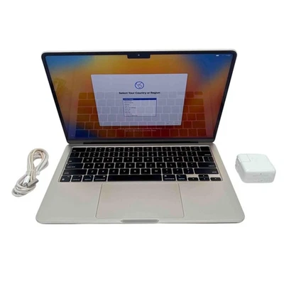 Apple MacBook Air (2022) MLY13LL/A M2 8CPU/8GPU 3.49GHZ 8GB RAM 256GB SSD 13.6" - Image 1 of 4