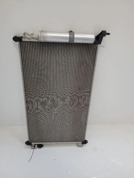 Condensador de aire acondicionado Nissan Cube 2009-2014 1,8 L 09-14 921001FA0A        Foto 1 de 4
