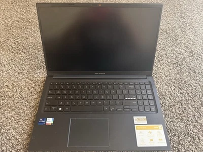 ASUS VivoBook Laptop Intel, Windows 11 Home, 15.6-inch - Image 1 of 2