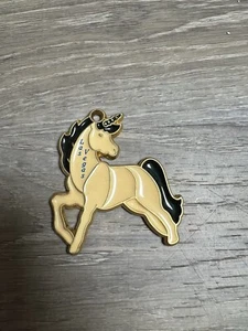 Vintage Las Vegas Unicorn Magnet Ornament Can Hang On String Bin 23 - Picture 1 of 2