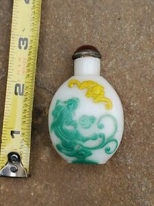 Antique Chinese Carved Peking Glass Snuff Bottle With 5 Colors 