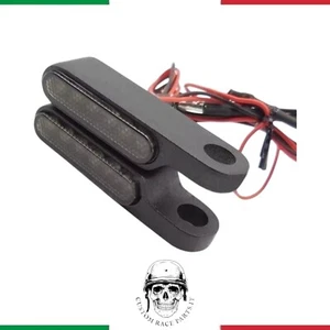 ๐ฎ๐น KIT 2 MINI FRECCE INDICATORI LED MOTO HARLEY TRIUMPH NERE CUSTOM OMOLOGATE - Picture 1 of 6