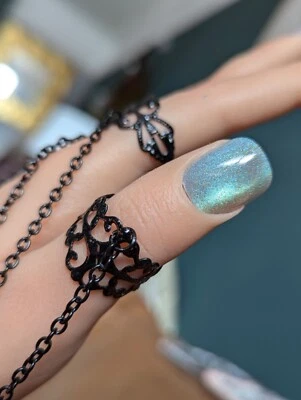 False nails press on cats eyes Aurora glittery artificial manicure art design - Image 1 of 4