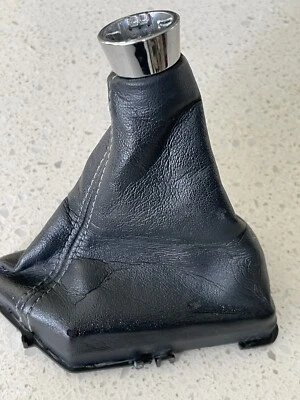 2014 2015 2016 2017 2018 2019 TOYOTA COROLLA AUTOMATIC SHIFT KNOB BOOT OEM🟠 - Image 1 of 4