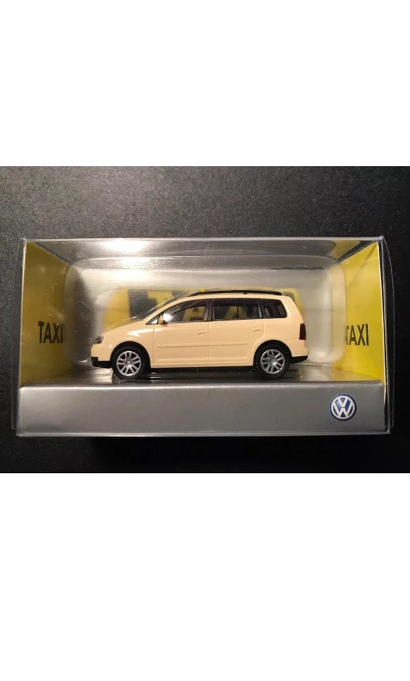 TAXI ALEMÁN MUY RARO VW TOURAN 1T TDI 2004 1:87 WIKING (MODELO DE DISTRIBUIDOR) Foto 1 de 1