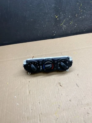 2013 - 2014 年福特福克斯交流加热器气候控制温度 Oem t4425 DG — 第 1/4 张图片