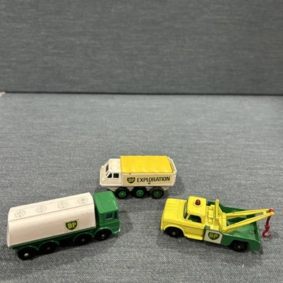 3ea Matchbox No 32 BPTanker, No 13 Wrecker и No 61 Alvis Stalwart - Изображение 1 из 4