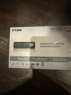 New D-link Wireless AC1200 Dual Band USB Adapter - Image 1 of 4