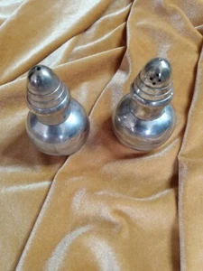 Vintage Ralph Lauren Silver Nickle Plated Brass Salt & Pepper Shakers CHANCELLOR - Picture 1 of 7