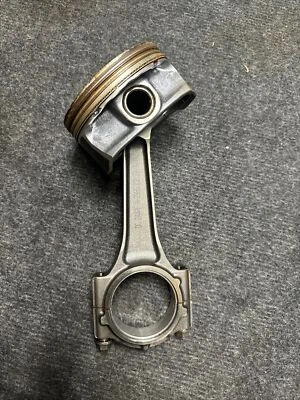 Pistón + biela 2015 Dodge Charger 5,7 litros pistón varilla de conexión Foto 1 de 4