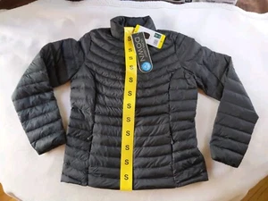 Neu mit Etikett 32 Grad Hitze ultraleichte gefütterte Damen-Daunenjacke schwarz SMALL - Bild 1 von 8