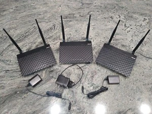 ASUS RT-N12 Wireless 3-in-1 Router/AP/Range Extender N300 - Afbeelding 1 van 3