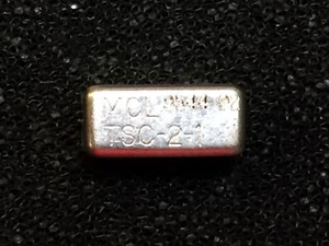 TSC-2-1 MCL TSC21 PLUG-IN POWER SPLITTER/COMBINER 2 PIECES - Picture 1 of 1