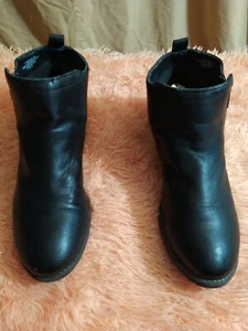 Women's Eurosoft By Soft Leather Black Boots Size 10 - Picture 1 of 6