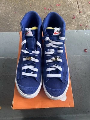 Size 8.5- Nike Blazer '77 Mid First Use Deep Royal Blue PREOWNED/ Fast Ship! - Image 1 of 4