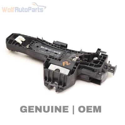 Mercedes-Benz GL450 2013 - Soporte de manija de puerta exterior delantero izquierdo 2047602334 Foto 1 de 4