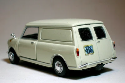 MINI COOPER 1/43 furgone furgonata austin rover innocenti bmc minor morris white - Immagine 1 di 4
