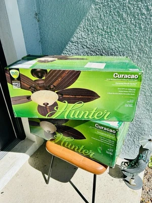 Ventilador de techo Hunter Curazao cepillado 54 pulgadas interior/exterior cubierto con luz nuevo en caja Foto 1 de 4