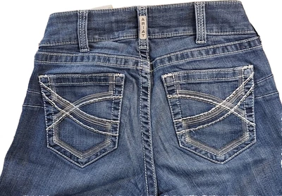 Pantalones de mezclilla elásticos Ariat REAL para mujer talla 28R (31-35Wx32L) bordados Foto 1 de 4
