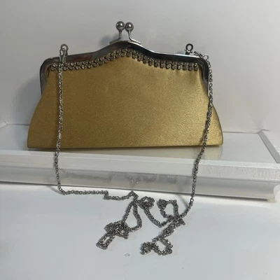 Bolso sin asas vintage Bijoux Terner dorado satinado lentejuelas con correa de cadena extraíble Foto 1 de 4