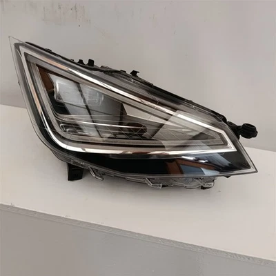 SEAT IBIZA 6F ab 2021 FACELIFT VOLL LED SCHEINWERFER VORNE RECHTS ORIGINAL - Bild 1 von 4