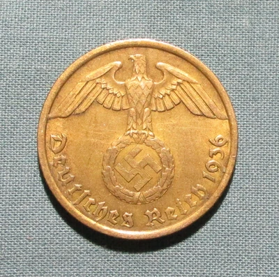 Moneda de 10 peniques de Alemania 1936 A - Esvástica nazi Foto 1 de 2