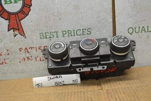 2013-16 GMC Acadia AC Temperature Climate 22969801 Control 55-9F2 Bx 2 - Picture 1 of 4