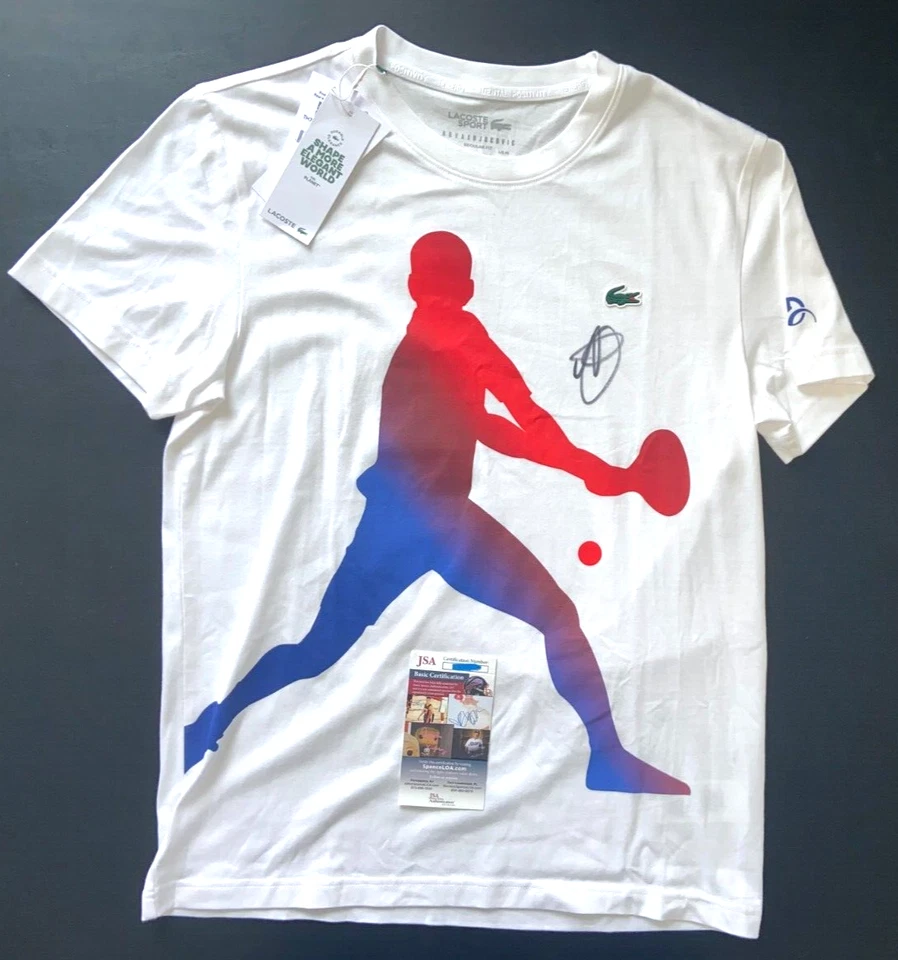 CAMISETA DE TENIS LACOSTE FIRMADA POR NOVAK DJOKOVIC US FRANCH OPEN 2024 ¡WIMBLEDON JSA! Foto 1 de 4