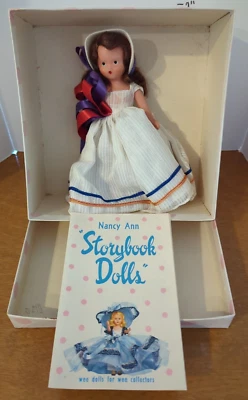 Muñeca Nancy Ann Storybook y soporte "Cuando era buena era muy, muy buena" #32  Foto 1 de 4