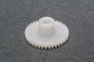 ALPS ASD 1017 y Yamaha VT148400 selector de entrada motorizado engranaje de repuesto 40T - Imagen 1 de 3