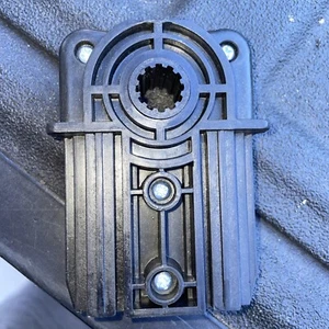 Ryobi Universal Belt Track End Rail Caja de cambios Abridor de puerta de garaje Piezas Totalmente Nuevo - Imagen 1 de 2