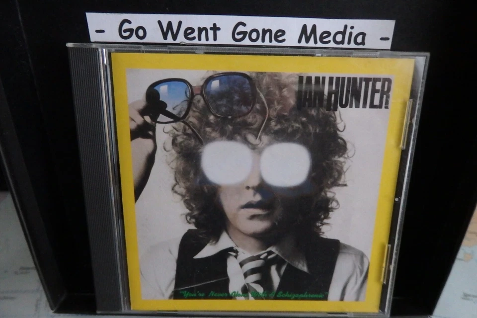 IAN HUNTER - You're never alone with a schizophrenic - CD Razor & Tie 1993 - Bild 1 von 1