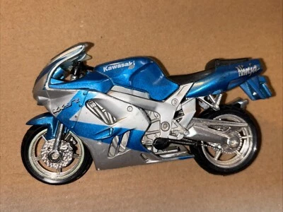 Maisto Moto Kawasaki Ninja Azul Plata ZX9R ZX-9R Foto 1 de 4