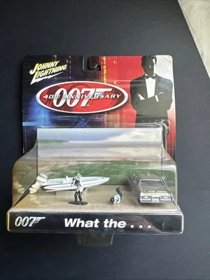 Johnny Lightning 007 "What the..." 40th Anniversary, Dodge Monaco & Speed Boat - Image 1 of 4