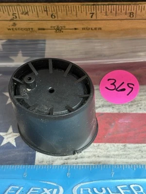 VINTAGE RC NITRO ENGINE AIR CLEANER HOUSING : PreOwned - Image 1 of 4