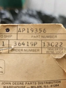 JOHN DEERE AP19356 SEAL OEM NOS AP19356 FREE SHIPPING  - Picture 1 of 4