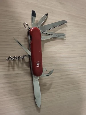 Navaja suiza vintage Wenger Delemont clásica original Suiza roja Foto 1 de 4