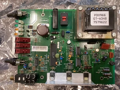 Nordson 171031C 控制电路板  — 第 1/4 张图片