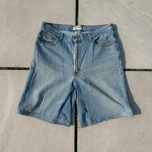 Vintage Levi’s jorts - Picture 1 of 5